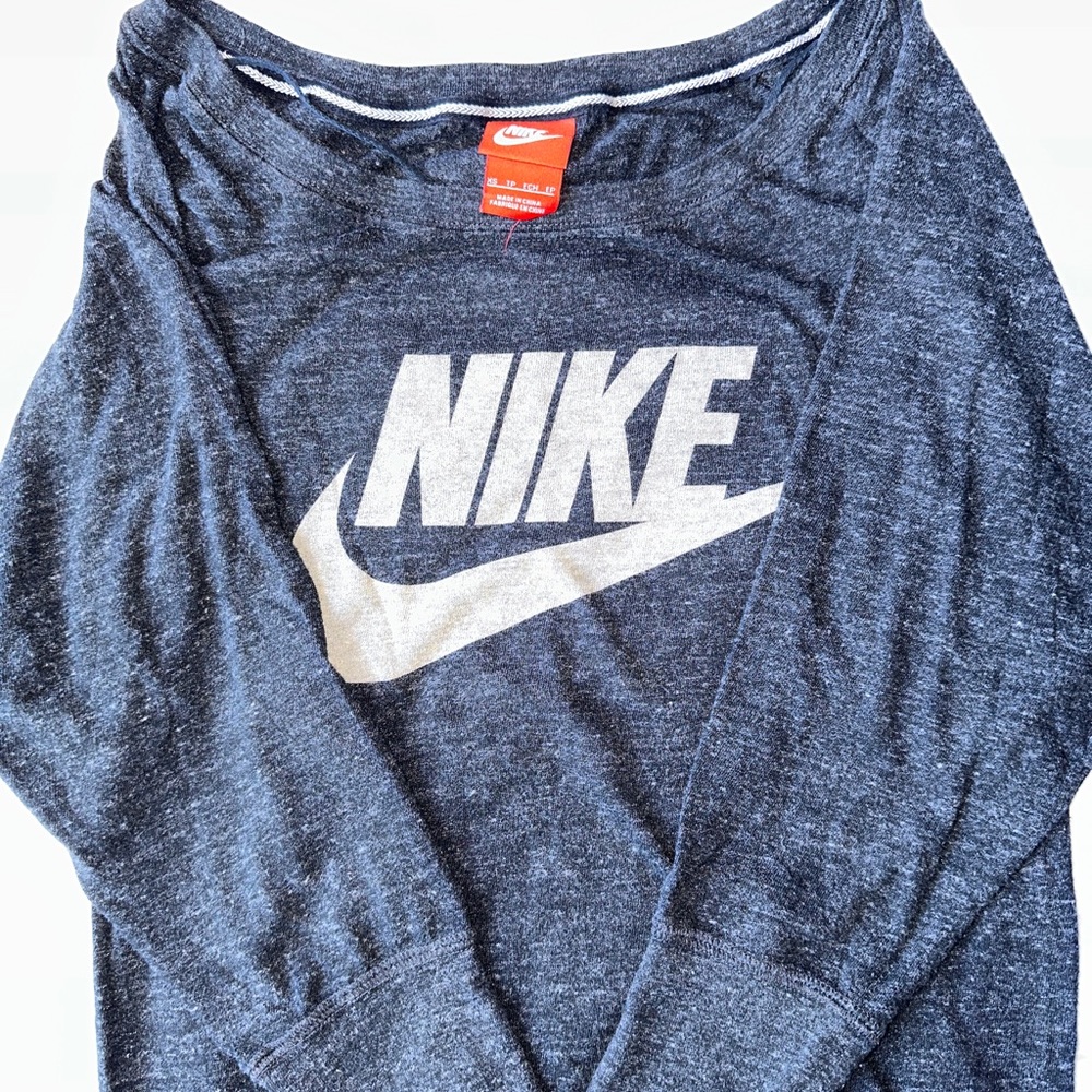 nike crewneck